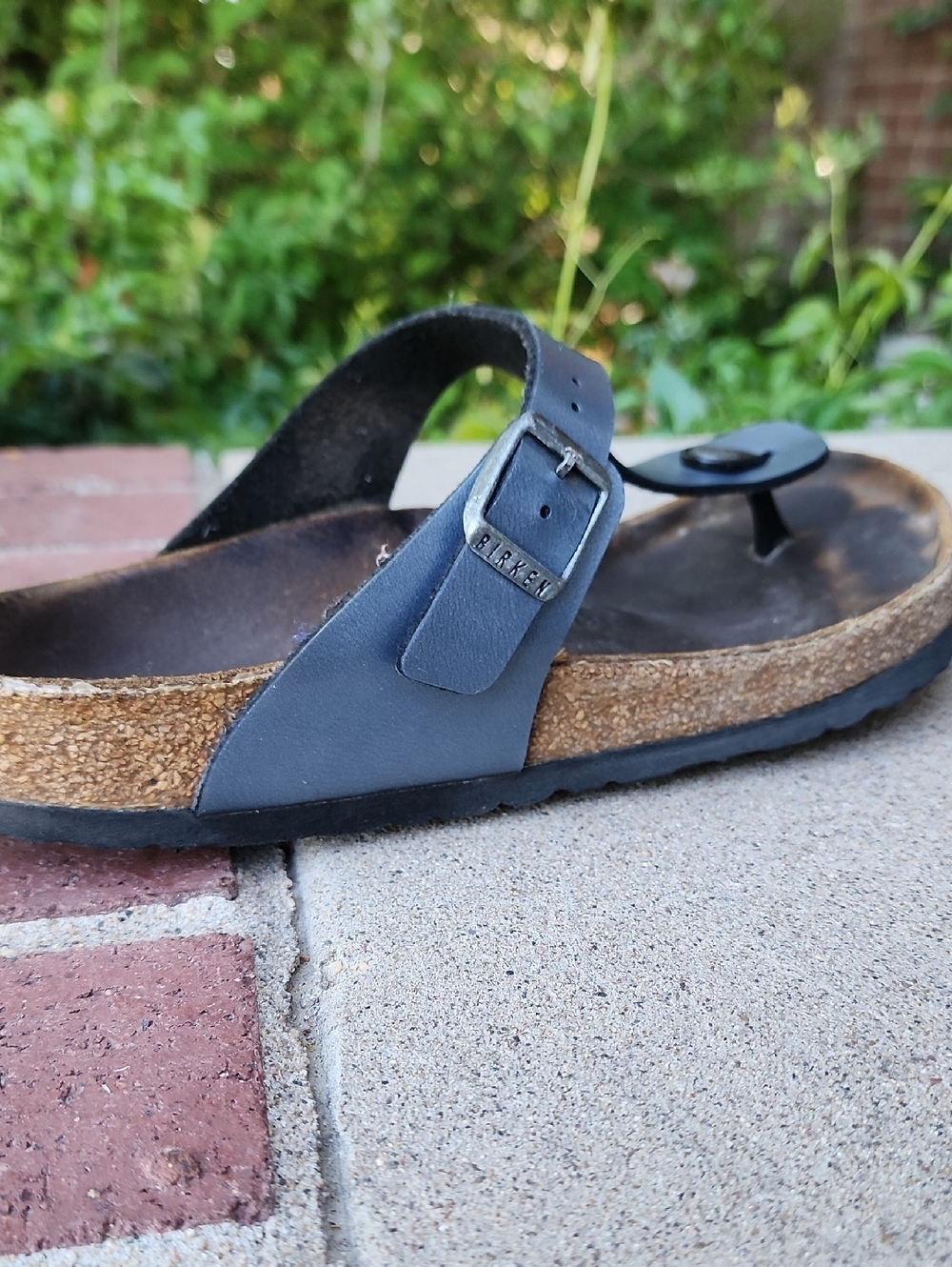 Birkenstock Gizeh Onyx Birko-Flor Sandals - Picture 11 of 16